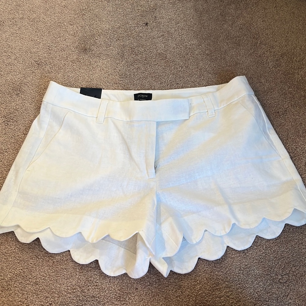J. Crew white scalloped edge 4” shorts size 8 new with tags